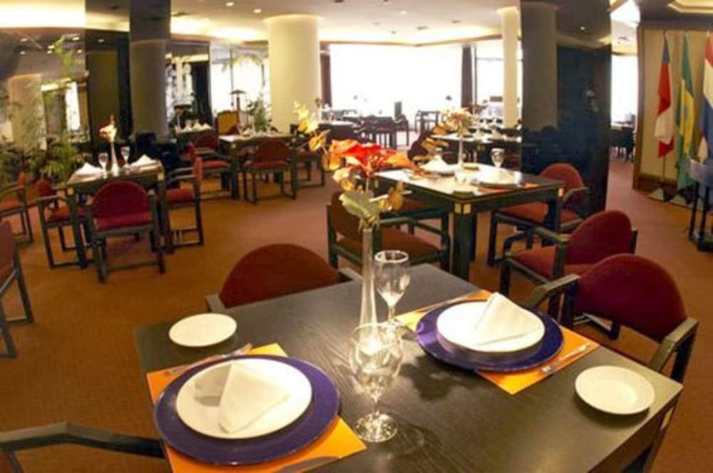 Asuncion Internacional Downtown Hotel Bagian luar foto